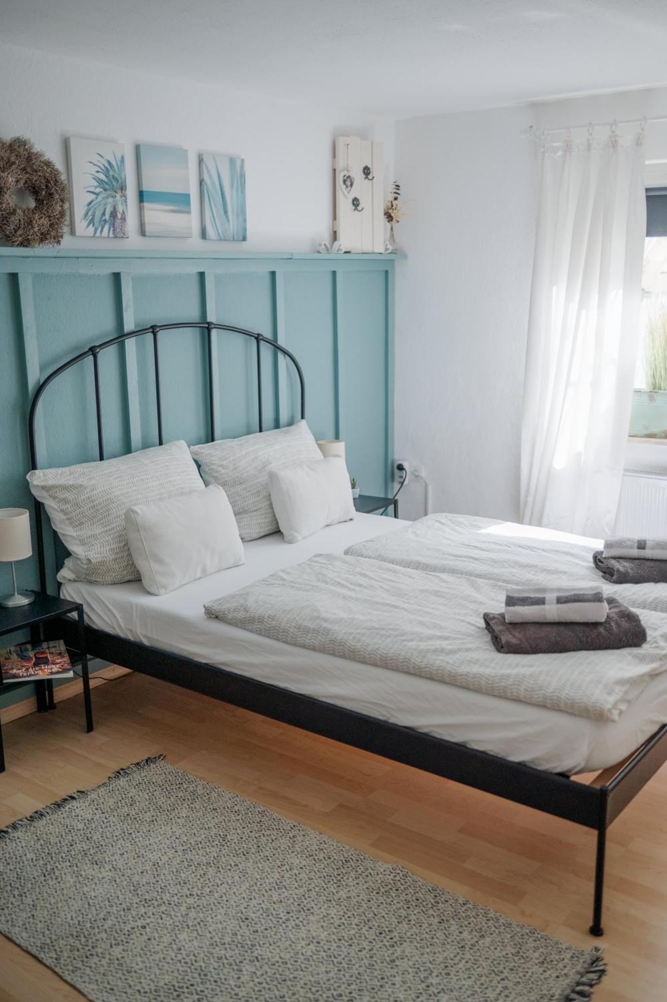 Buchlindenweg - Zimmer & Ferienwohnung Breitscheid  Exteriér fotografie